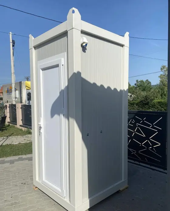White deluxe flushing portable toilet